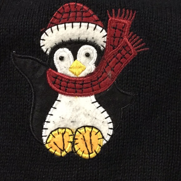 Cute White Stag Christmas sweater. - Picture 6 of 8